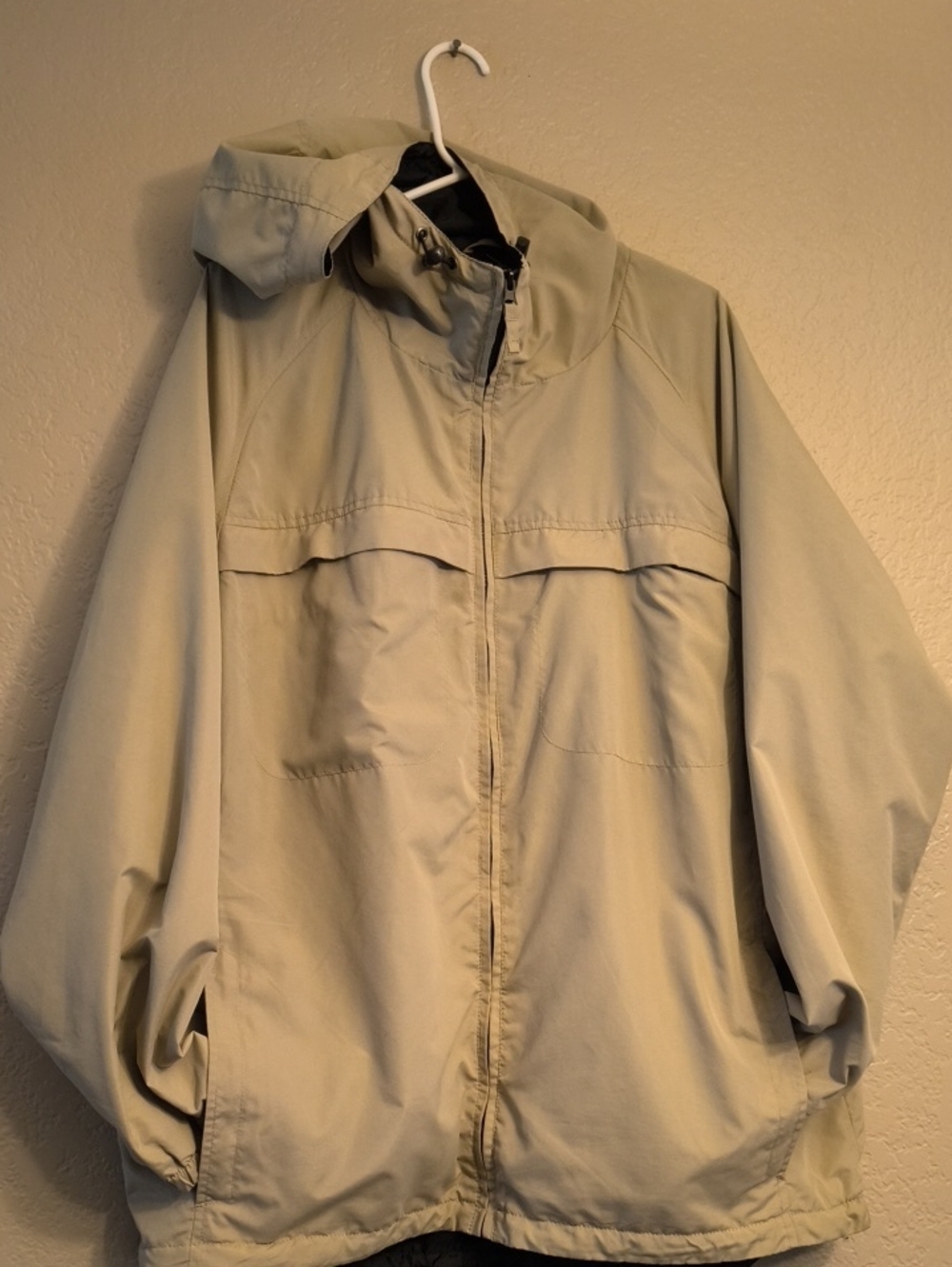 PREMO Women's XL Hooded Windbreaker Rain Jacket in Light Beige